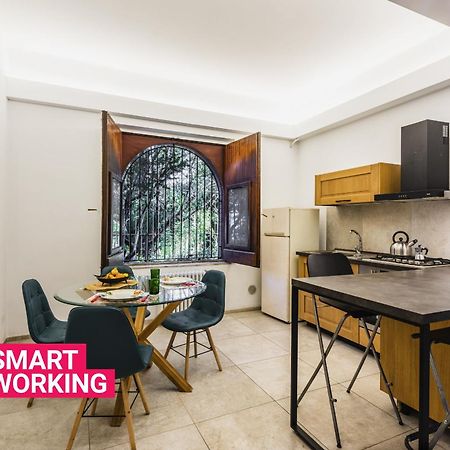 Euphorbia Apartments By Wonderful Italy Catánia Buitenkant foto