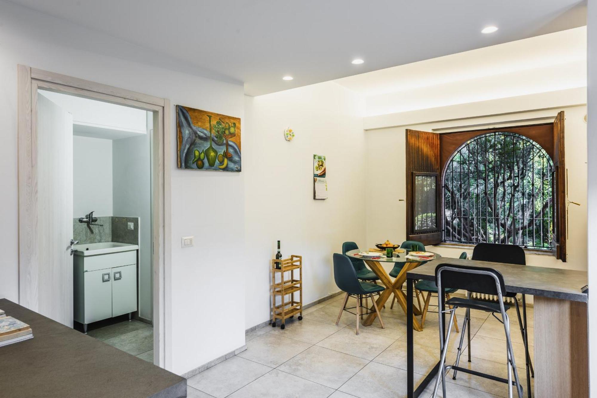 Euphorbia Apartments By Wonderful Italy Catánia Buitenkant foto